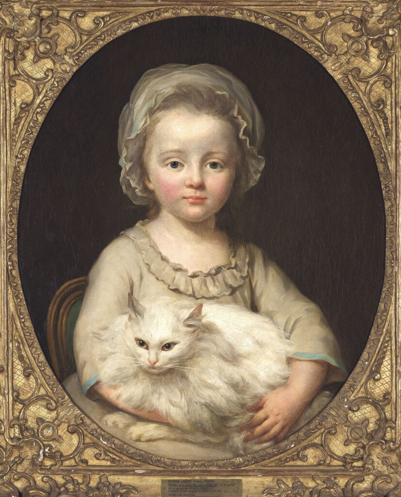 NC LUSURIER GIRL WHITE CAT
