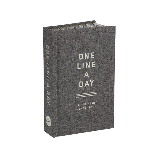 Charcoal Canvas One Line a Day: A Five-Year Memory Book